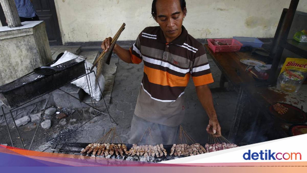 Warteg Tidar: Sauto Khas Tegal yang Menggigit Lidah di Jantung Cilacap